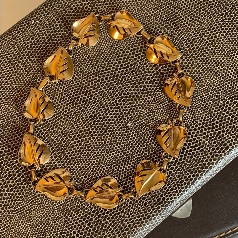 Vintage Gold Tone Choker